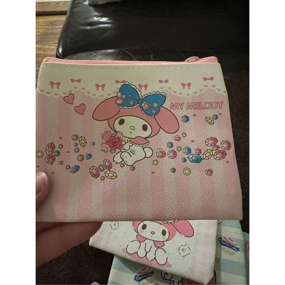 Miniso Sanrio Money Zipper Pouches Set of 4 - Picture 5 of 5